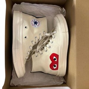 Converse Kids Sneakers - Cream with Red Heart